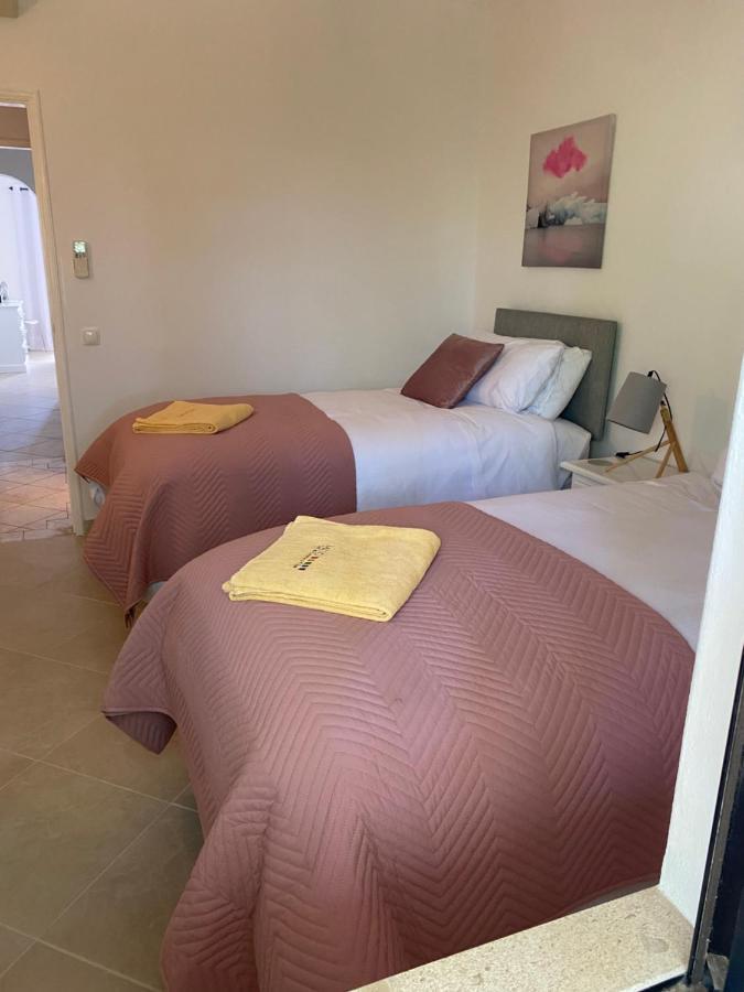 אלבור Alto Club Apartments מראה חיצוני תמונה
