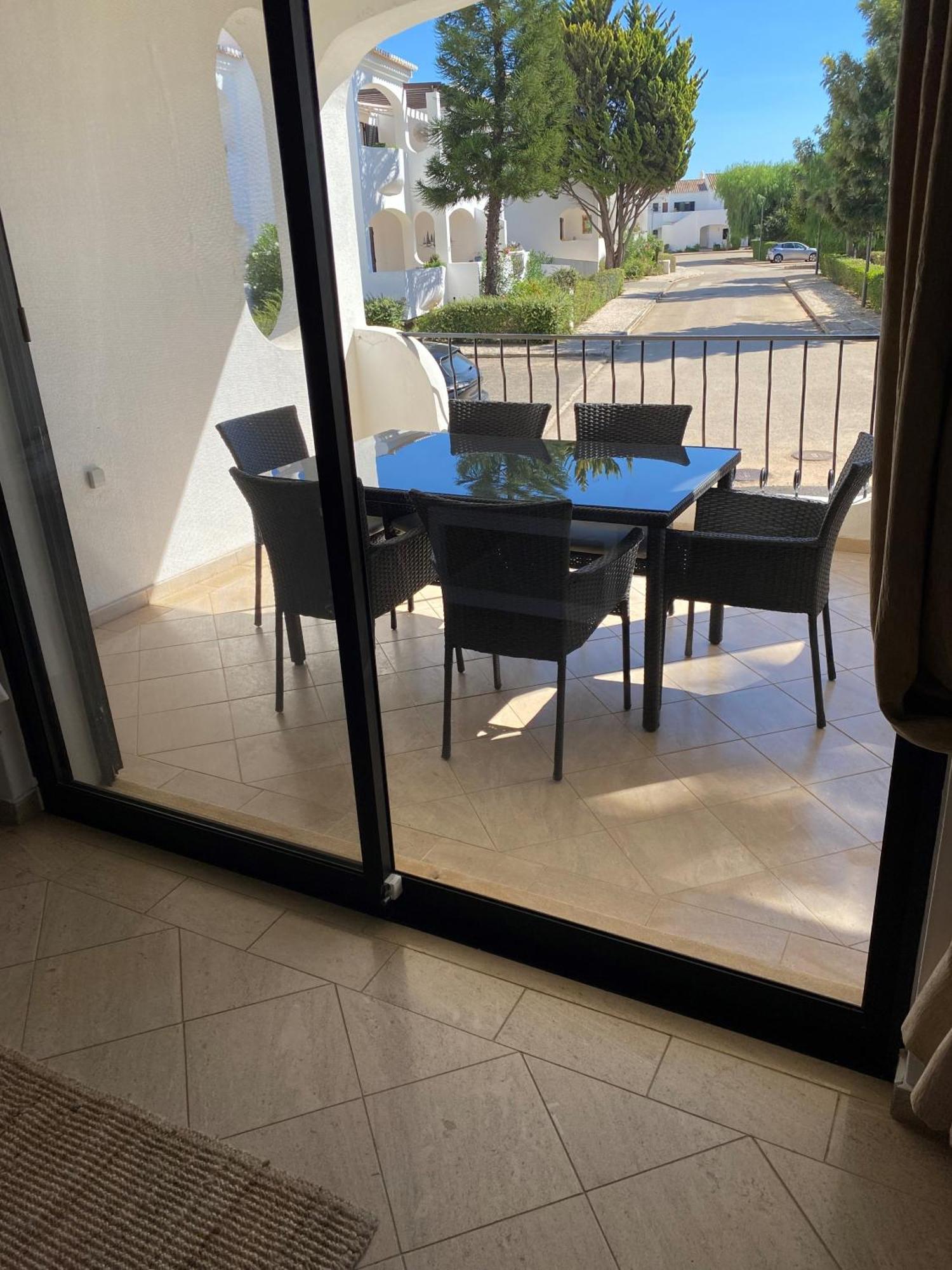 אלבור Alto Club Apartments מראה חיצוני תמונה