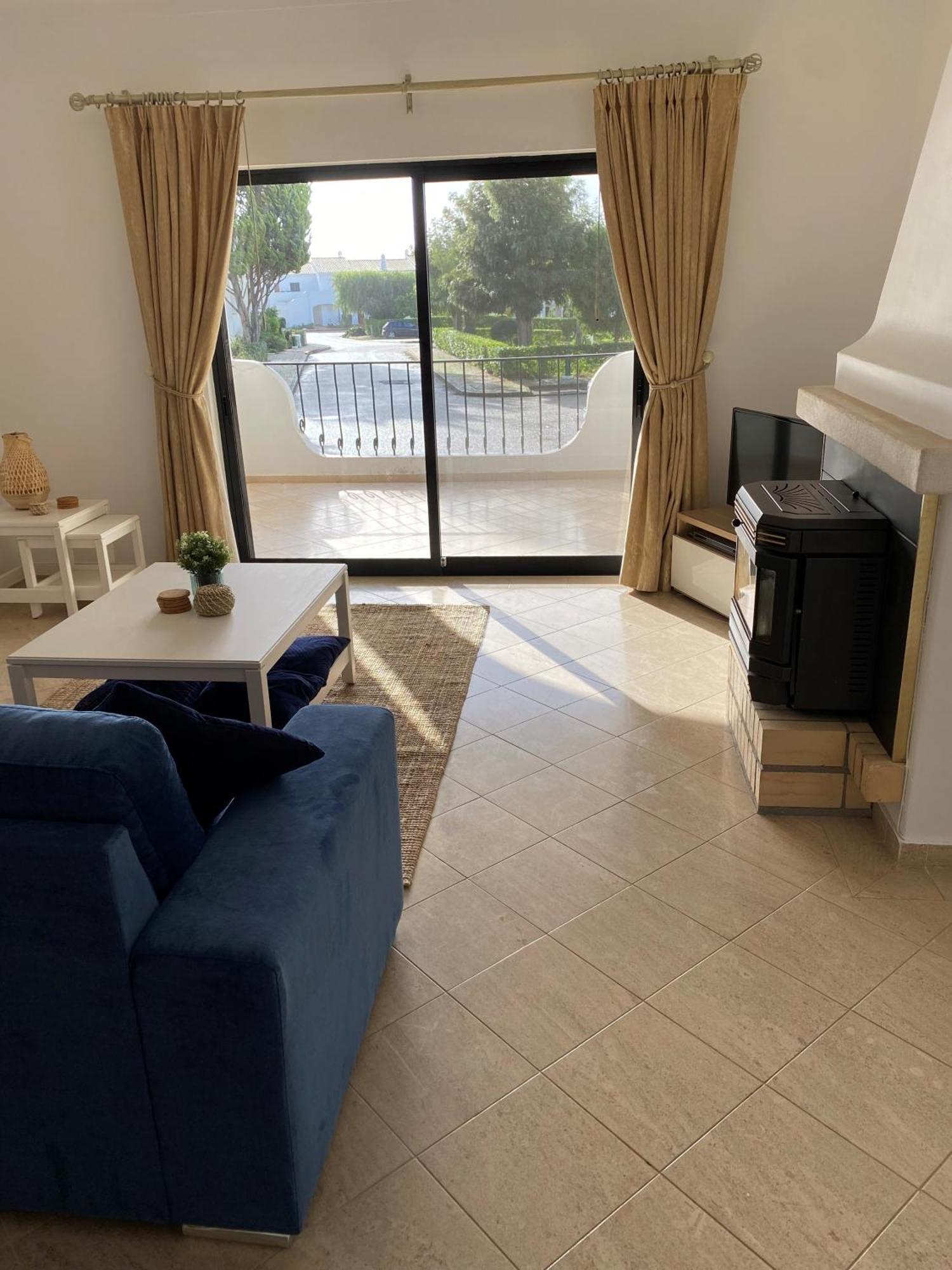 אלבור Alto Club Apartments מראה חיצוני תמונה