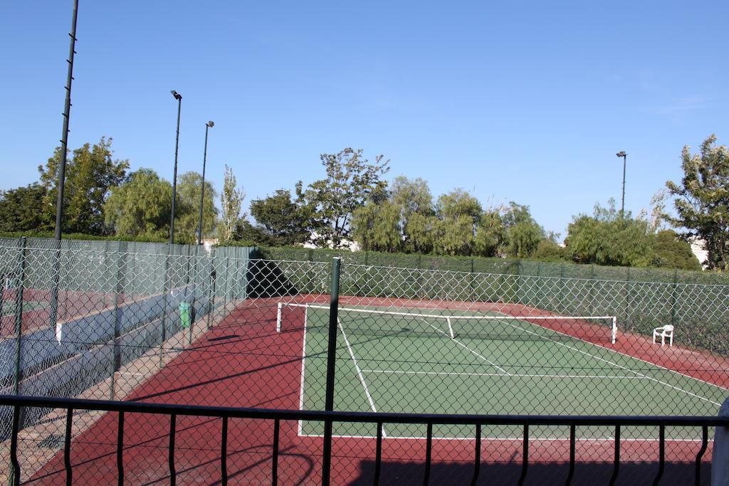 אלבור Alto Club Apartments מראה חיצוני תמונה