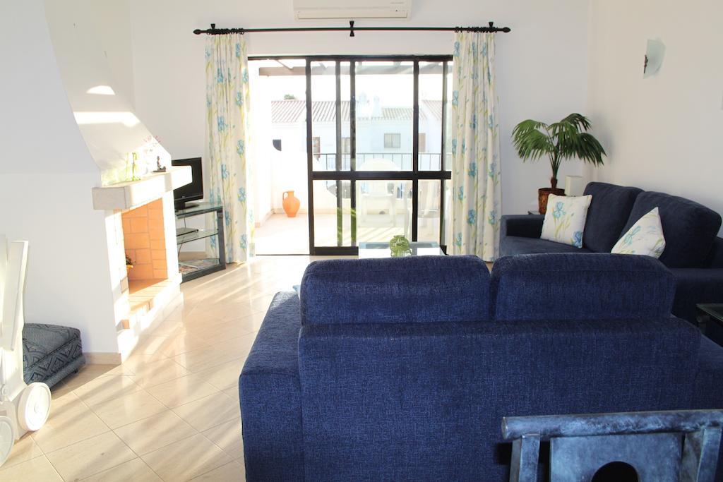 אלבור Alto Club Apartments חדר תמונה